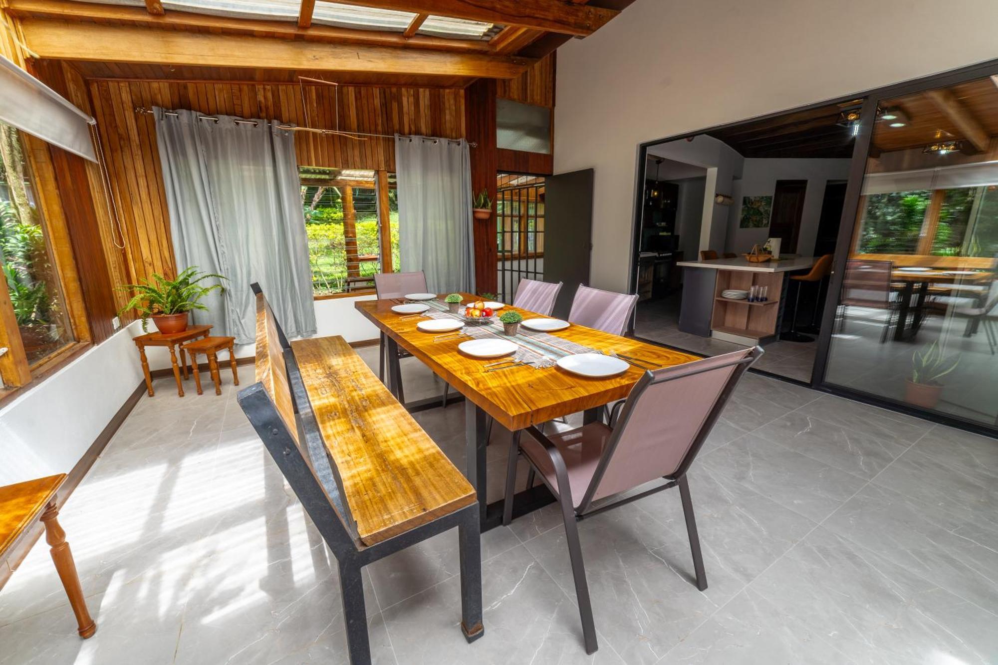 Casa Violeta Home Rentals Monteverde Luaran gambar